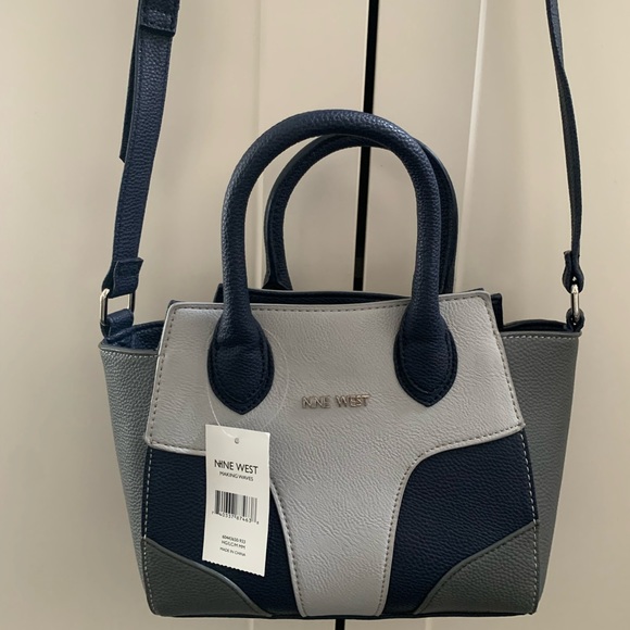 Nine West Handbag - Picture 4 of 4